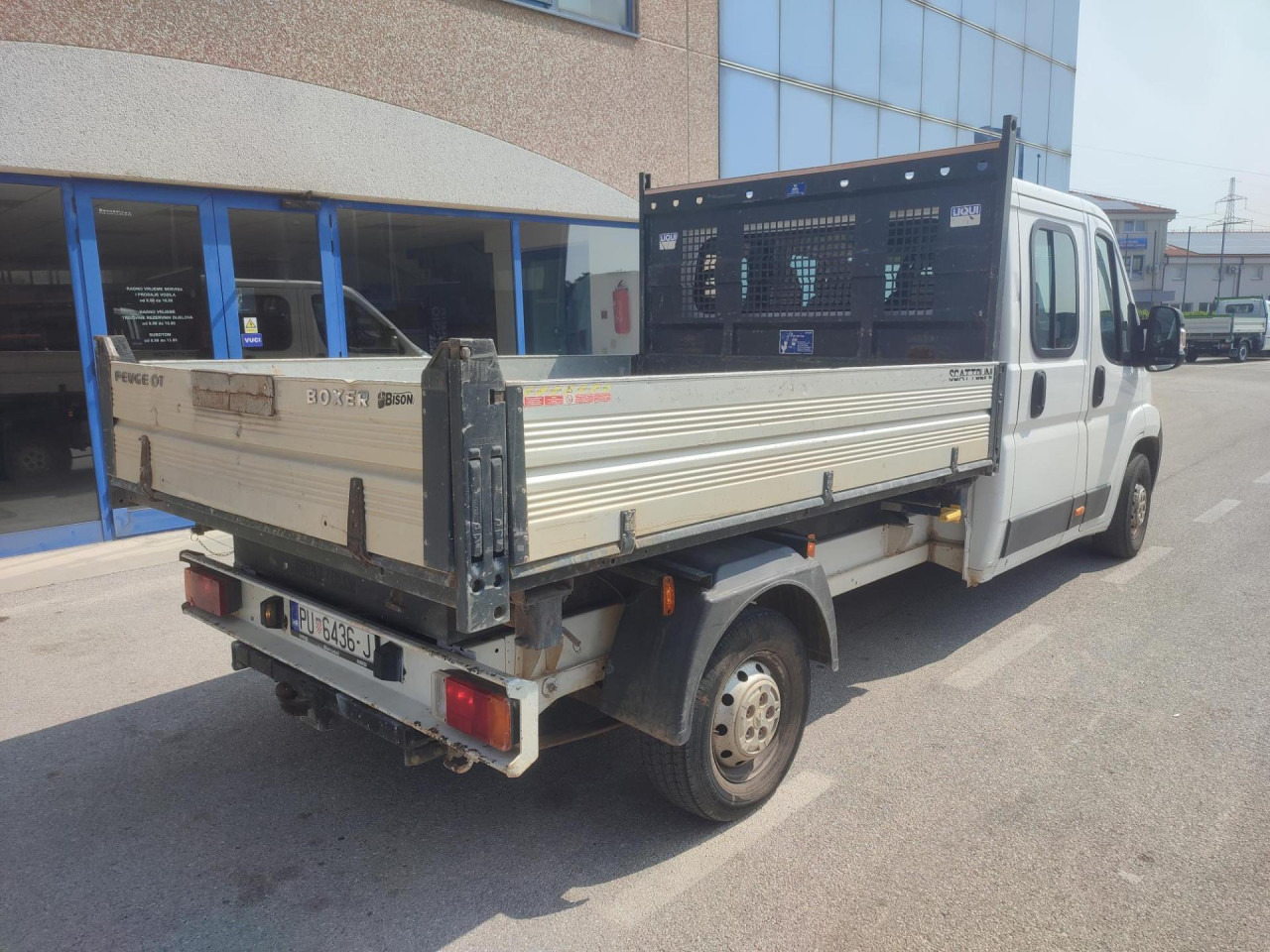 PEUGEOT Boxer 2.2 HDI - Tipper van, Crew cab van: picture 4 PEUGEOT Boxer 2.2 HDI - Tipper van, Crew cab van: picture 4