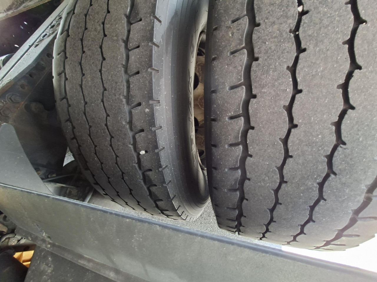 IVECO Stralis AS440S48T/P - Tractor unit: picture 3 IVECO Stralis AS440S48T/P - Tractor unit: picture 3