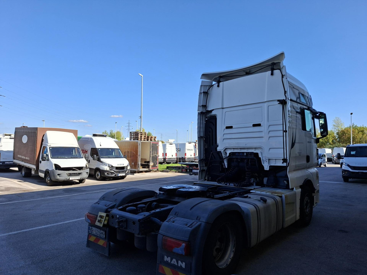 MAN TGX 18.440 4X2 BLS - Tractor unit: picture 3 MAN TGX 18.440 4X2 BLS - Tractor unit: picture 3