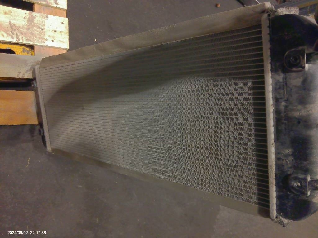 Kobelco SK140 SRLC-7 kylare YY05P00097F2 - Radiator for Construction machinery: picture 2 Kobelco SK140 SRLC-7 kylare YY05P00097F2 - Radiator for Construction machinery: picture 2