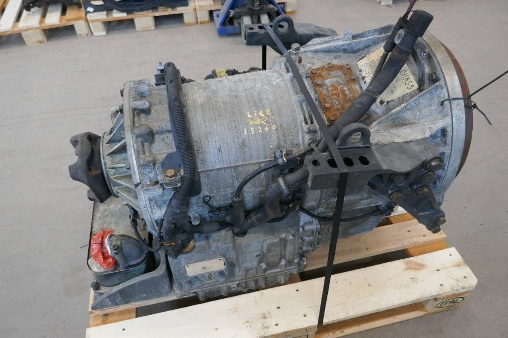 Scania P 410 - Gearbox for Truck: picture 2 Scania P 410 - Gearbox for Truck: picture 2