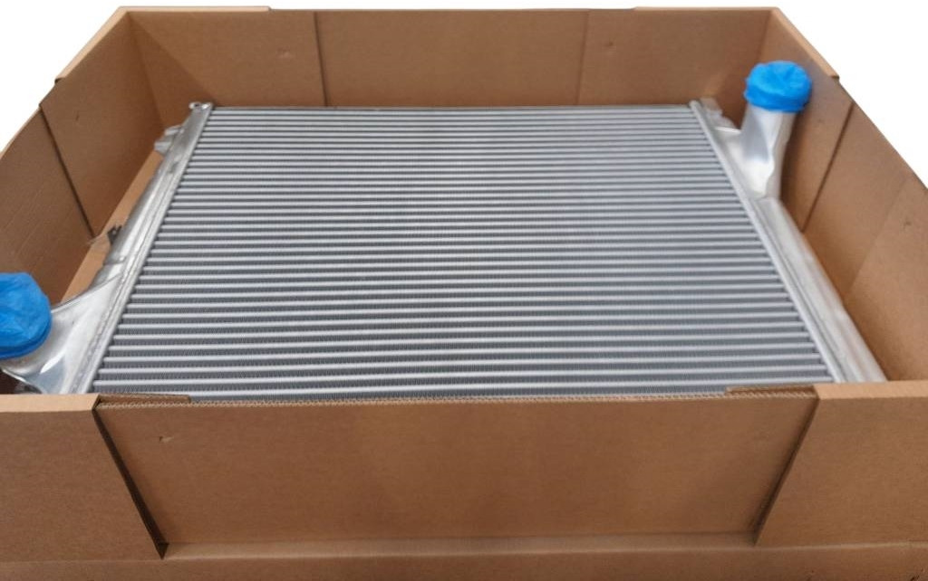 Volvo FH 13 540 - Radiator for Truck: picture 1 Volvo FH 13 540 - Radiator for Truck: picture 1