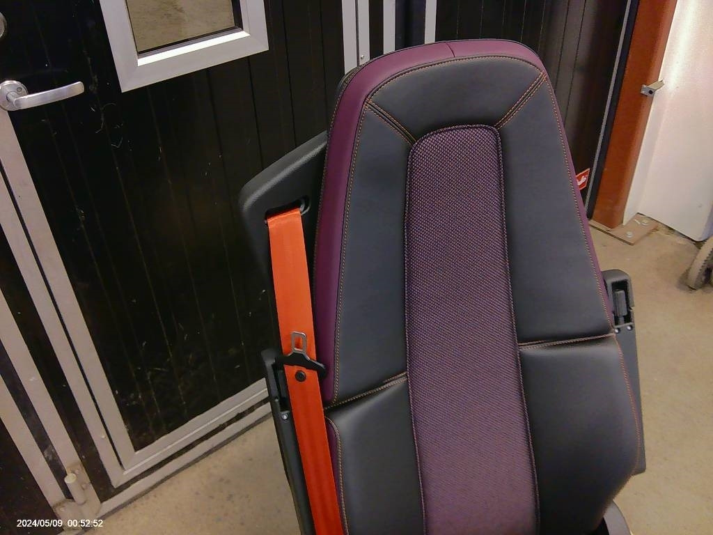 New Cab for Truck Volvo FM förarstol, 23766422: picture 6 New Cab for Truck Volvo FM förarstol, 23766422: picture 6