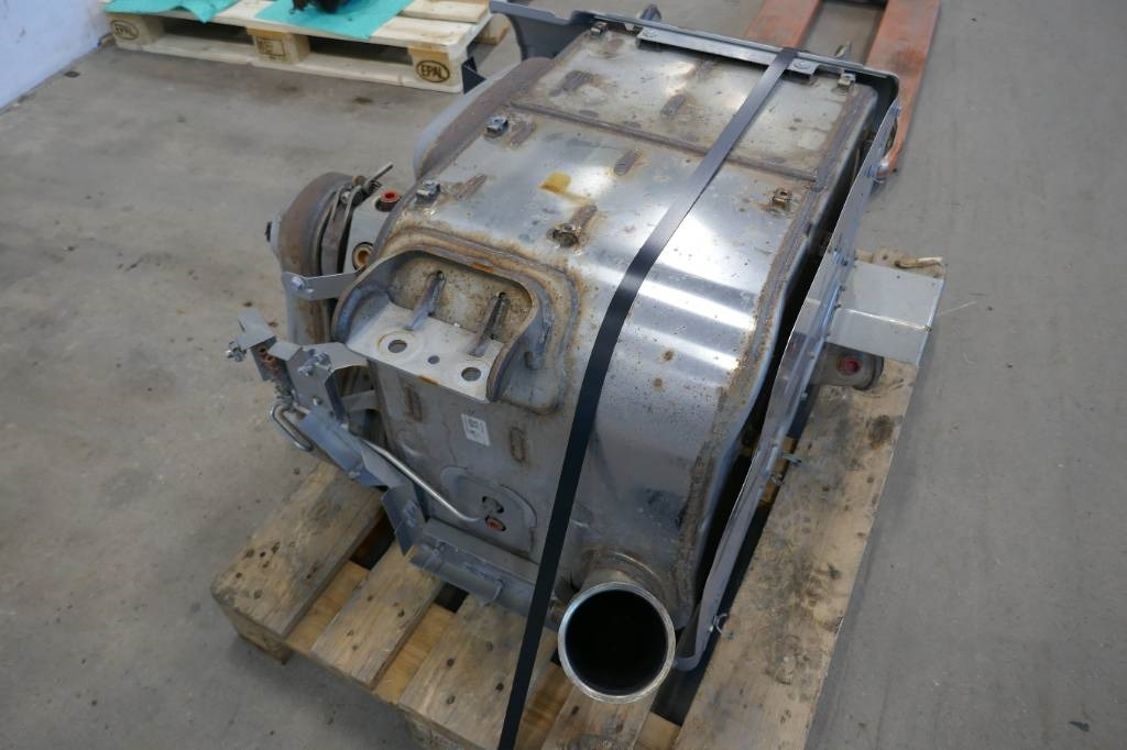 Volvo Ljuddämpare, 21750081 - Frame/ Chassis for Truck: picture 5 Volvo Ljuddämpare, 21750081 - Frame/ Chassis for Truck: picture 5