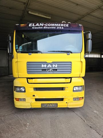 MAN TGA 26.430 - Tanker truck: picture 2 MAN TGA 26.430 - Tanker truck: picture 2