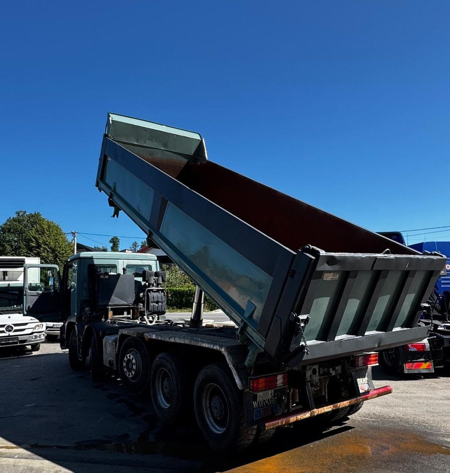 Mercedes-Benz Actros 4446 10x4, E5, MP2, EPS, Retarder - Tipper: picture 5 Mercedes-Benz Actros 4446 10x4, E5, MP2, EPS, Retarder - Tipper: picture 5