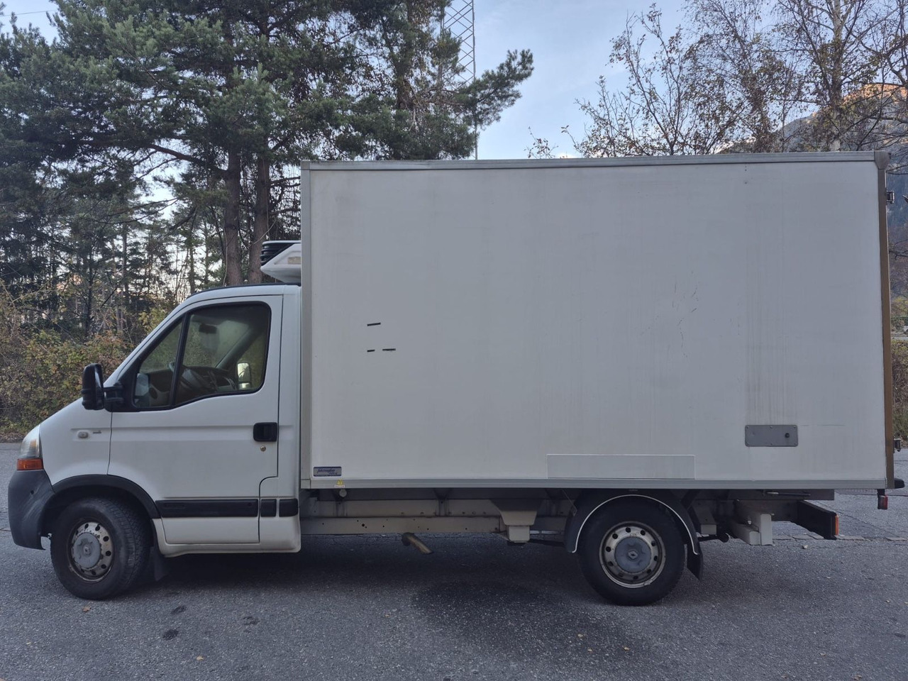 Renault Master T35 dCi 120, Carrier Xarios 350, -20C - Refrigerated delivery van: picture 3 Renault Master T35 dCi 120, Carrier Xarios 350, -20C - Refrigerated delivery van: picture 3