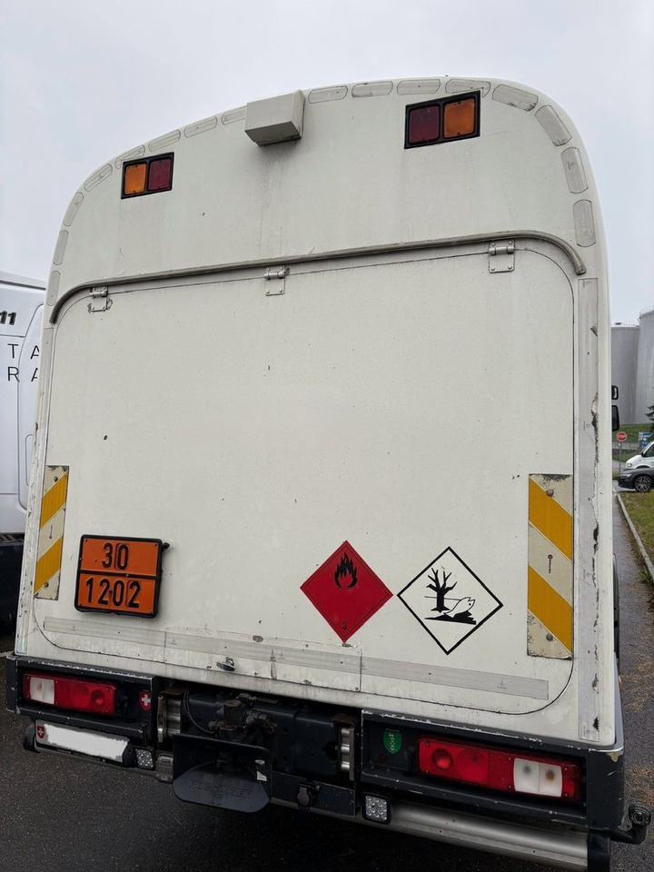 Renault T460 6x2, E6, ADR, Diesel/Benzin, Schwarzmueller - Tanker truck: picture 5 Renault T460 6x2, E6, ADR, Diesel/Benzin, Schwarzmueller - Tanker truck: picture 5