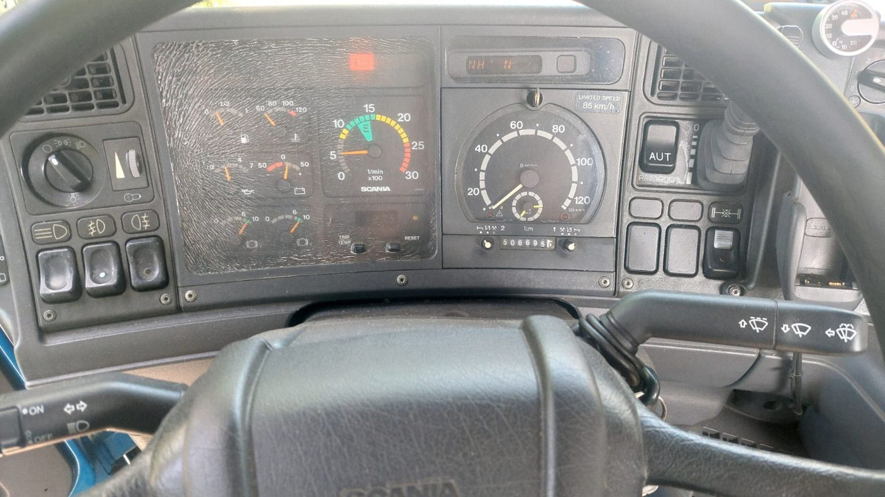 Leasing of  Scania R124LB 420 4x2, Euro 3 Scania R124LB 420 4x2, Euro 3: picture 14