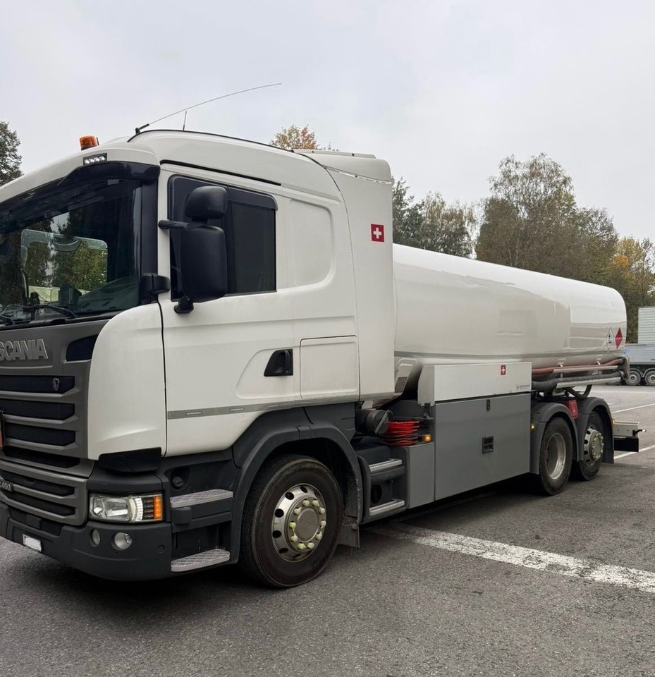 Scania R450 LB 6x2, ADR, E6,Schwarzmüller,Diesel/Benzin - Tanker truck: picture 3 Scania R450 LB 6x2, ADR, E6,Schwarzmüller,Diesel/Benzin - Tanker truck: picture 3