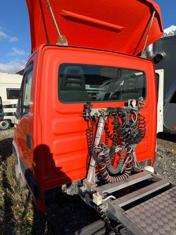 Iveco 50C18 Daily 4x2, E4, ONLY 79600km - Tractor unit: picture 3 Iveco 50C18 Daily 4x2, E4, ONLY 79600km - Tractor unit: picture 3