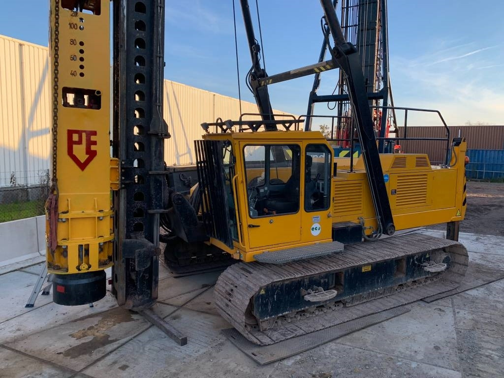 Woltman PVE 40PR FF - Pile driver: picture 1 Woltman PVE 40PR FF - Pile driver: picture 1