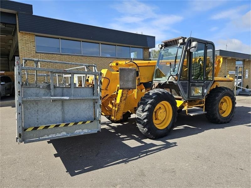 JCB 537-130 med mandskabskurv - Telescopic handler: picture 1 JCB 537-130 med mandskabskurv - Telescopic handler: picture 1