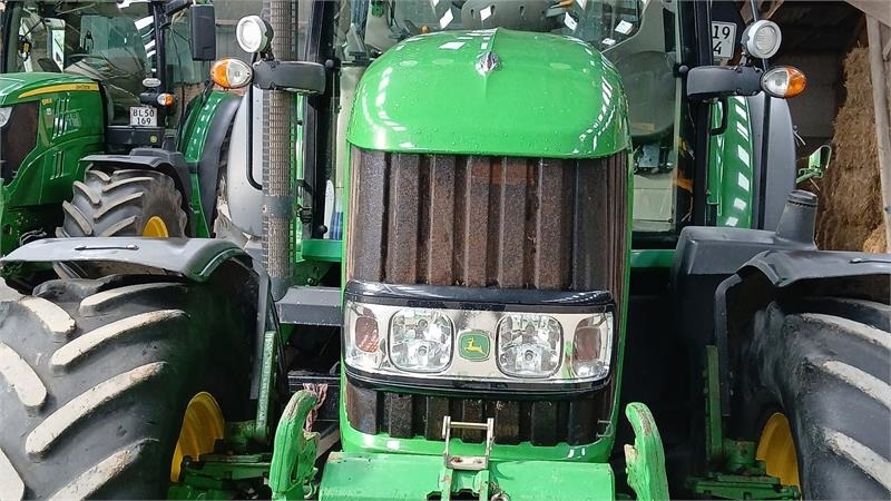 John Deere 7530 - Farm tractor: picture 2 John Deere 7530 - Farm tractor: picture 2