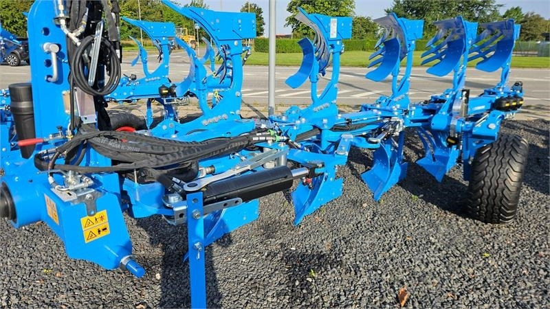 Lemken Juwel 8 M Juwel 8 M V U  - Plough: picture 1 Lemken Juwel 8 M Juwel 8 M V U  - Plough: picture 1