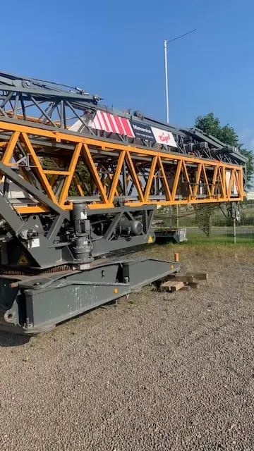 2015 Liebherr 53 K - Self-erecting tower crane: picture 3 2015 Liebherr 53 K - Self-erecting tower crane: picture 3