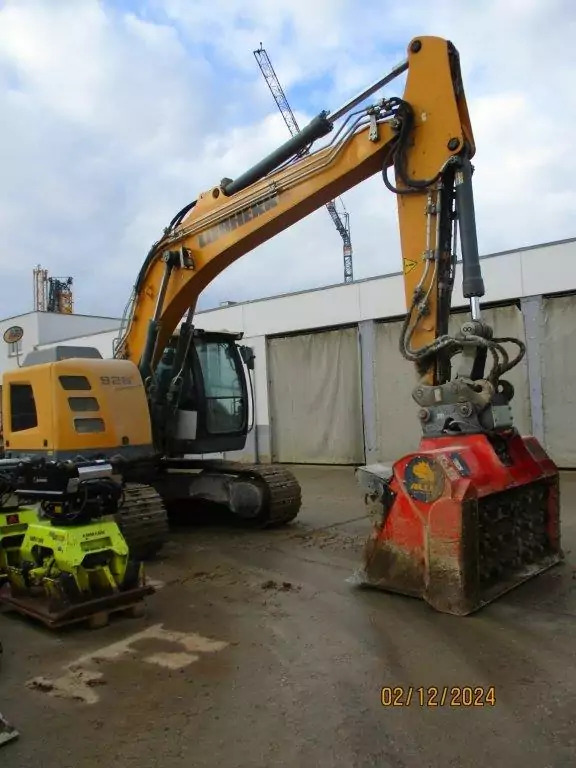 2015 Liebherr R 926 Compact - Crawler excavator: picture 2 2015 Liebherr R 926 Compact - Crawler excavator: picture 2