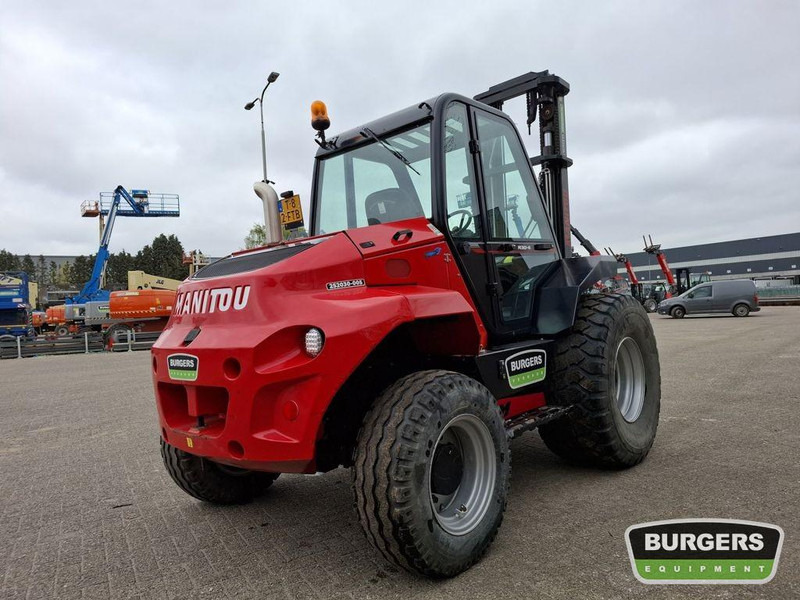 Manitou M30-4 - Rough terrain forklift: picture 3 Manitou M30-4 - Rough terrain forklift: picture 3