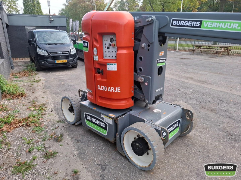 Skyjack SJ30 ARJE - Articulated boom lift: picture 3 Skyjack SJ30 ARJE - Articulated boom lift: picture 3