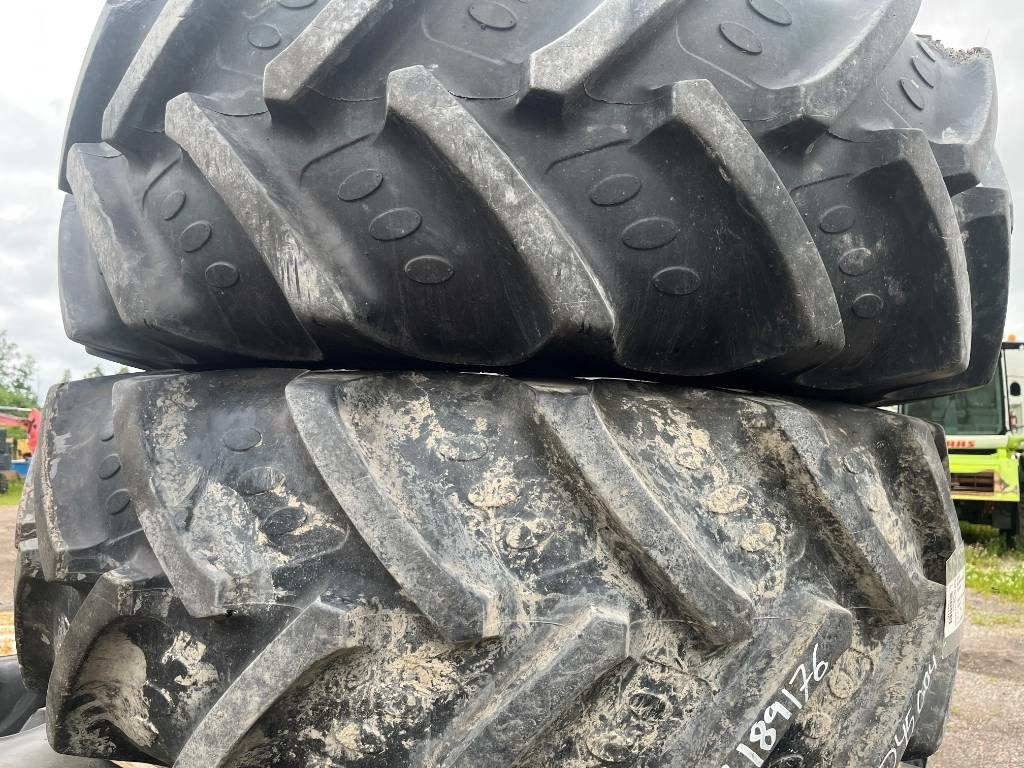 Agrimax 650/65-38 420/85-28 till Case MX 135 - Tire for Agricultural machinery: picture 4 Agrimax 650/65-38 420/85-28 till Case MX 135 - Tire for Agricultural machinery: picture 4