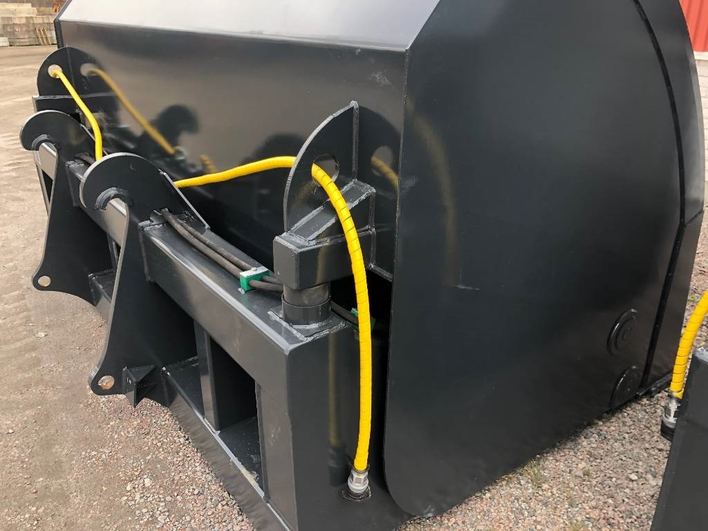 High tip bucket Högtippande skopa Högtippskopa 6 k - Bucket for Construction machinery: picture 3 High tip bucket Högtippande skopa Högtippskopa 6 k - Bucket for Construction machinery: picture 3