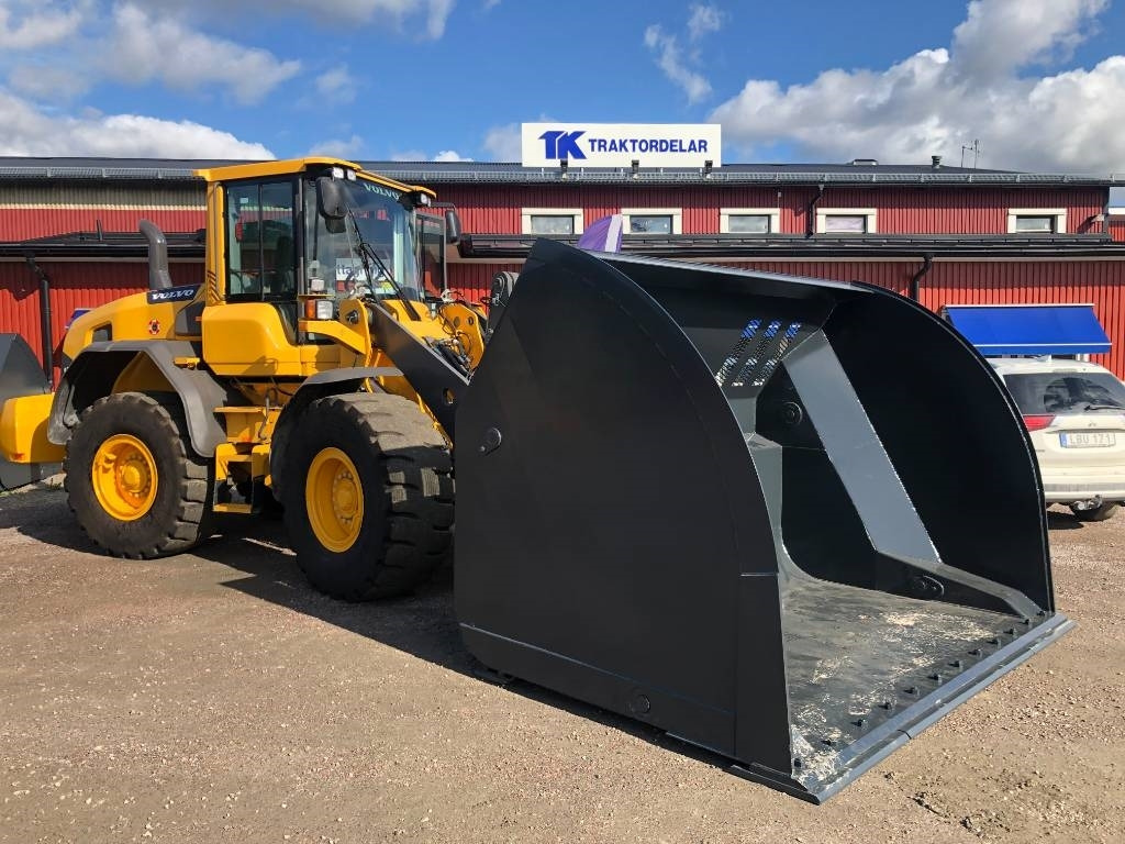 Högtippande skopa Högtippskopa 10 kubik - Bucket for Construction machinery: picture 2 Högtippande skopa Högtippskopa 10 kubik - Bucket for Construction machinery: picture 2