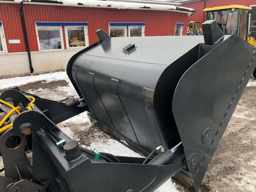 Högtippande skopa Högtippskopa 3 kubik - Bucket for Construction machinery: picture 2 Högtippande skopa Högtippskopa 3 kubik - Bucket for Construction machinery: picture 2