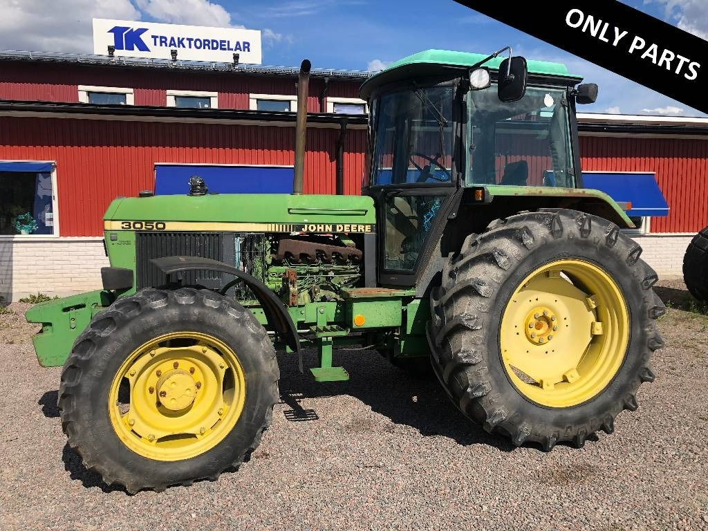 John Deere 3050 Dismantled: only spare parts - Farm tractor: picture 1 John Deere 3050 Dismantled: only spare parts - Farm tractor: picture 1