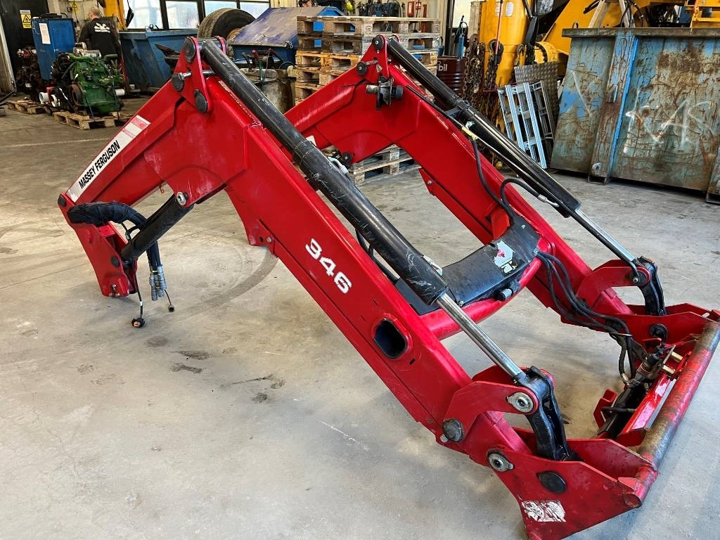 Lastare / Loader MF 946 Trima Ålö till Massey Ferg - Front loader for tractor: picture 4 Lastare / Loader MF 946 Trima Ålö till Massey Ferg - Front loader for tractor: picture 4