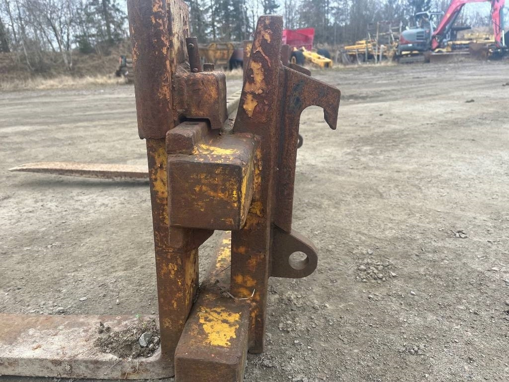 Pallgafflar / Gaffelställ Hymas Hymas 470 med fler - Forks for Construction machinery: picture 3 Pallgafflar / Gaffelställ Hymas Hymas 470 med fler - Forks for Construction machinery: picture 3