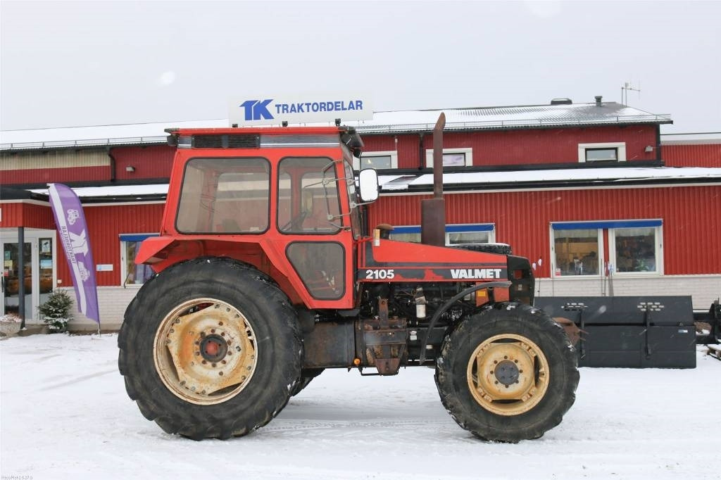 Valtra Valmet 2105 Dismantled for spare parts - Farm tractor: picture 1 Valtra Valmet 2105 Dismantled for spare parts - Farm tractor: picture 1