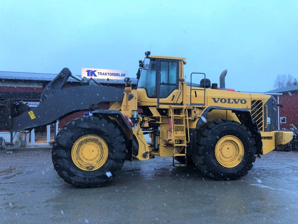 Volvo L 350 F Dismantled for parts - Wheel loader: picture 1 Volvo L 350 F Dismantled for parts - Wheel loader: picture 1