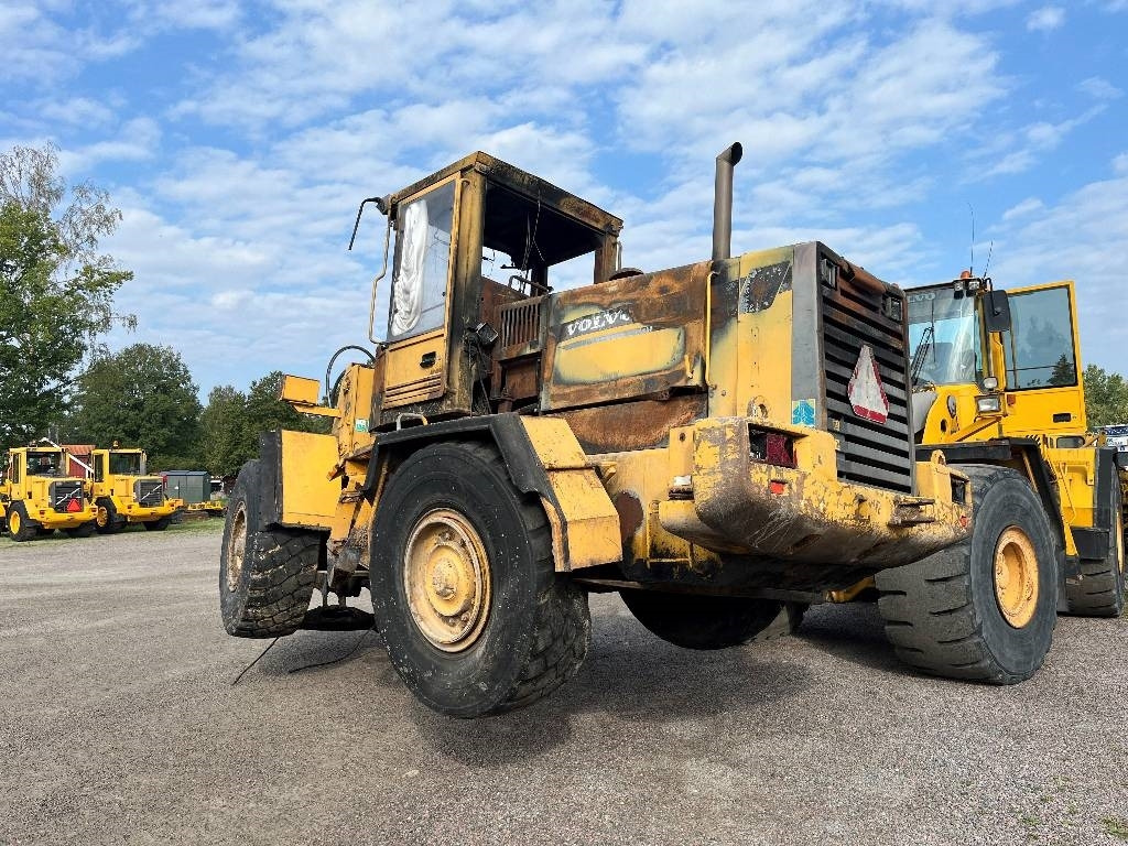 Volvo L90C Dismantled. Only spare parts - Wheel loader: picture 3 Volvo L90C Dismantled. Only spare parts - Wheel loader: picture 3