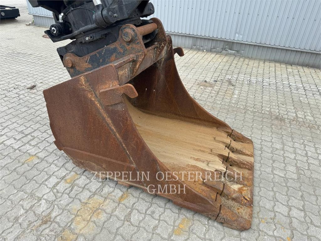Crawler excavator CAT 330-07: picture 21