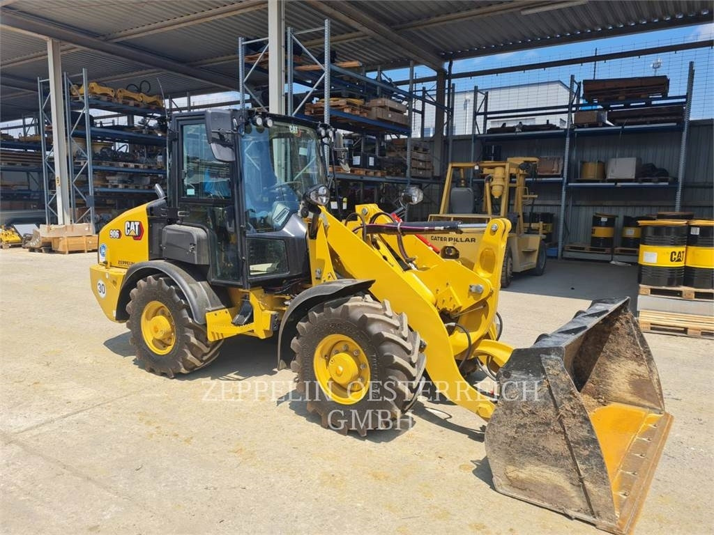 CAT 906-14 - Wheel loader: picture 2 CAT 906-14 - Wheel loader: picture 2