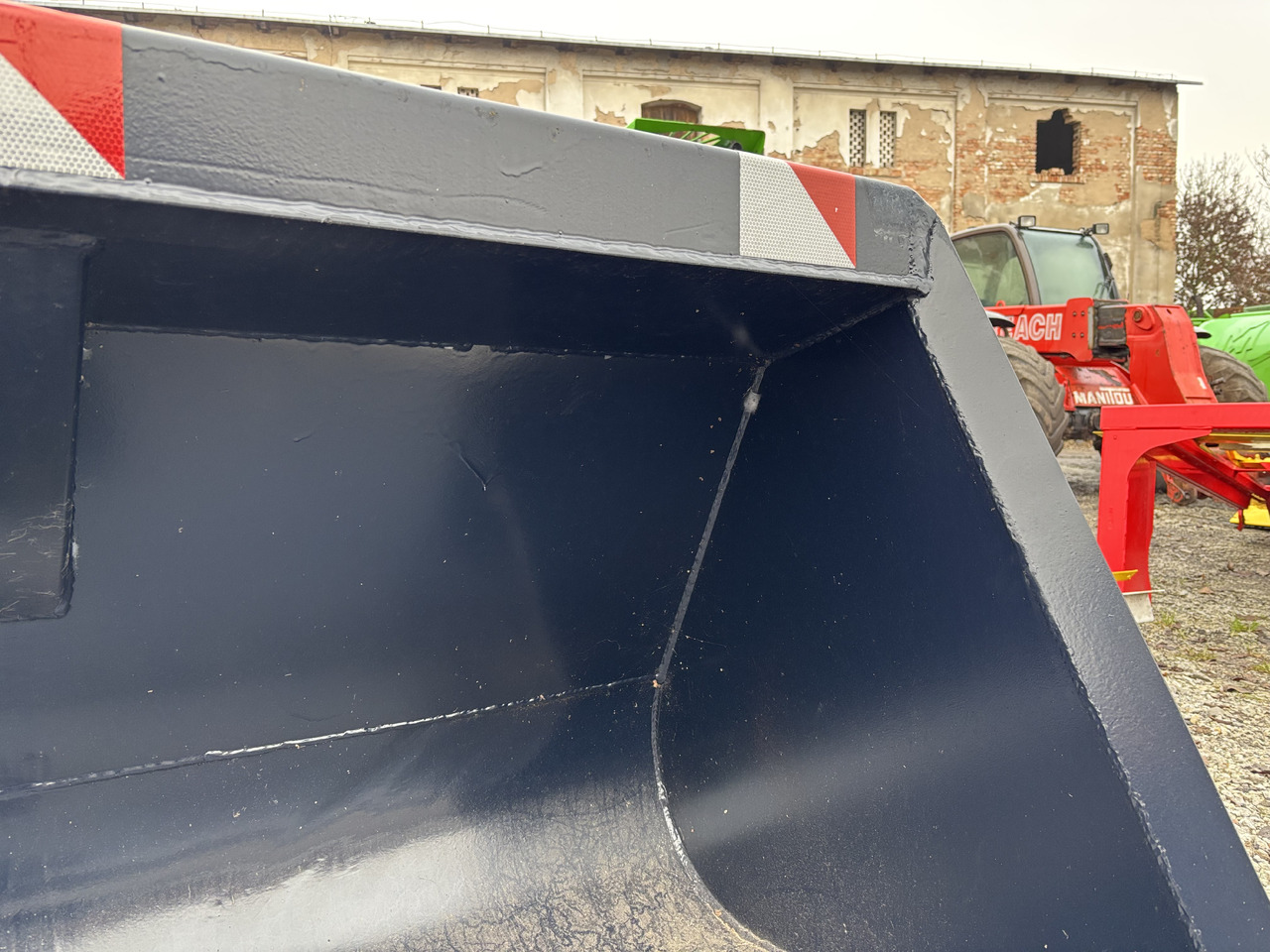 21453 Łyżka Objętościowa 2,3m 1,01 m3 z mocowaniem do ładowarki Claas Scorpion. - Loader bucket: picture 2 21453 Łyżka Objętościowa 2,3m 1,01 m3 z mocowaniem do ładowarki Claas Scorpion. - Loader bucket: picture 2