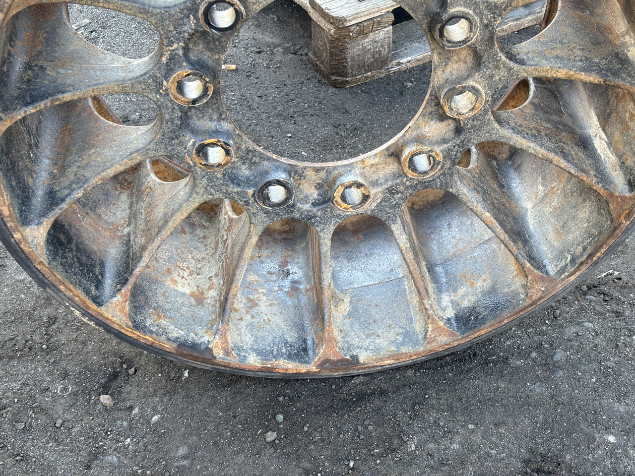 CASE STEIGER Koło gąsienicy Quadtrac 47487682C - Track for Construction machinery: picture 3 CASE STEIGER Koło gąsienicy Quadtrac 47487682C - Track for Construction machinery: picture 3