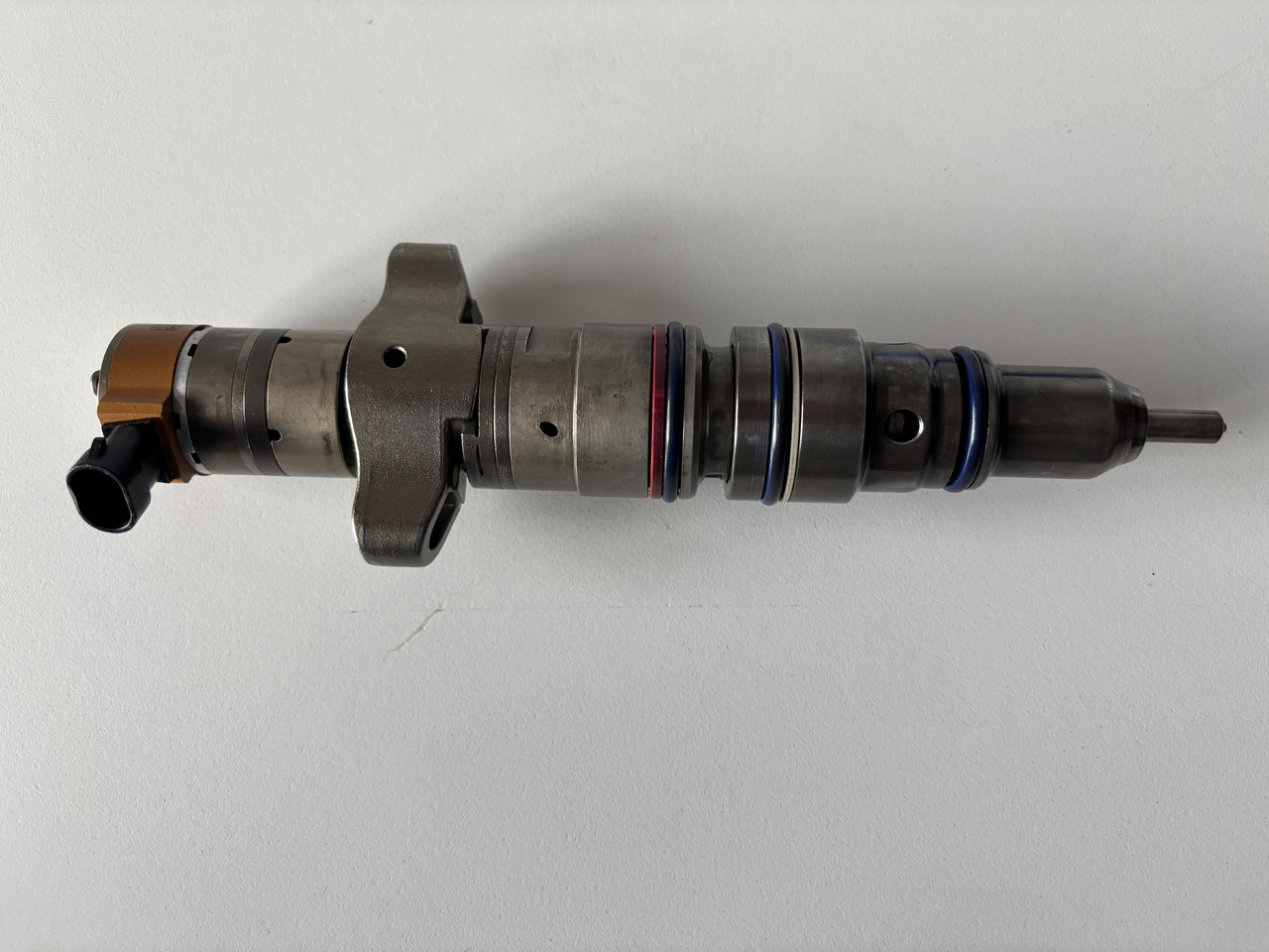 Cat Caterpillar C9 - wtryskiwacz 254-4339 20R8064 293-4072 - Injector: picture 1 Cat Caterpillar C9 - wtryskiwacz 254-4339 20R8064 293-4072 - Injector: picture 1