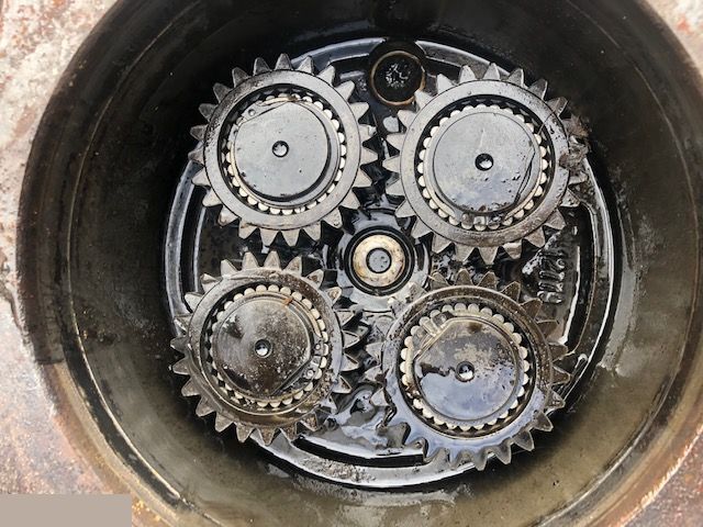 Cat Caterpillar th414 - Most Piasta - Axle and parts for Telescopic handler: picture 2 Cat Caterpillar th414 - Most Piasta - Axle and parts for Telescopic handler: picture 2