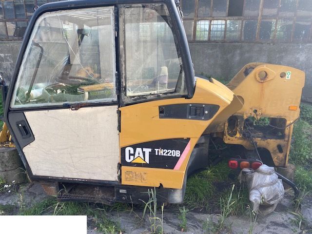 Cat TH220B - Zbiornik Paliwa - Fuel tank for Telescopic handler: picture 2 Cat TH220B - Zbiornik Paliwa - Fuel tank for Telescopic handler: picture 2