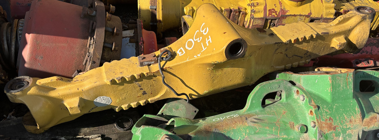 Caterpillar CAT TH330B Most Tylni Oś Tylna - Rear axle for Construction machinery: picture 1 Caterpillar CAT TH330B Most Tylni Oś Tylna - Rear axle for Construction machinery: picture 1