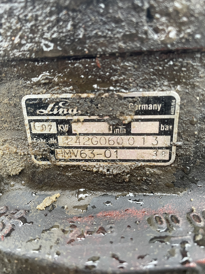 Caterpillar Cat 212 213 215 - silnik hydrauliczny pompa HMV63 - Hydraulic motor for Agricultural machinery: picture 3 Caterpillar Cat 212 213 215 - silnik hydrauliczny pompa HMV63 - Hydraulic motor for Agricultural machinery: picture 3