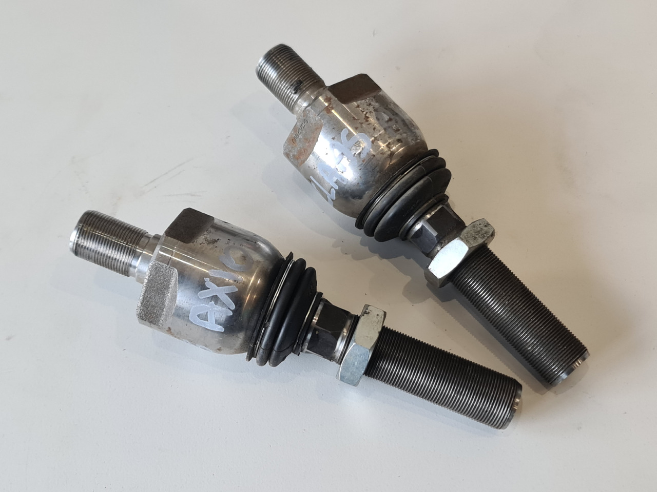 Claas Axion Przegub Kulkowy - Tie rod for Agricultural machinery: picture 2 Claas Axion Przegub Kulkowy - Tie rod for Agricultural machinery: picture 2