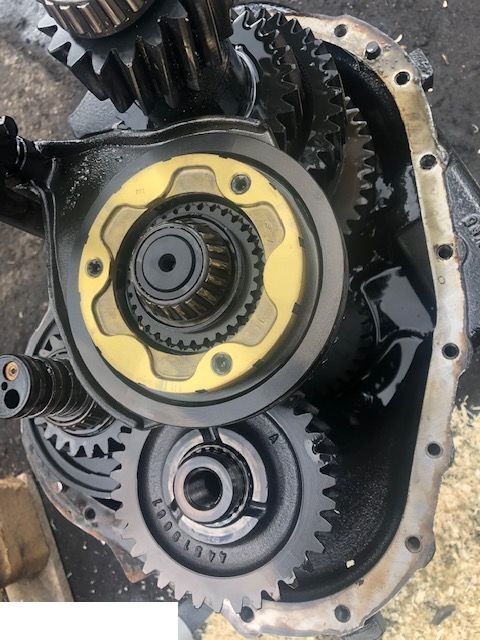 Claas Ranger - Skrzynia International Ratio 1:2 - Gearbox for Telescopic handler: picture 3 Claas Ranger - Skrzynia International Ratio 1:2 - Gearbox for Telescopic handler: picture 3