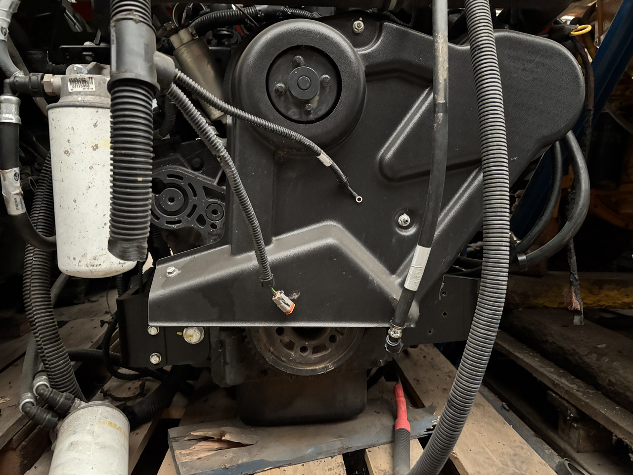 DEUTZ 3.6 75 KM (55.4 kW) Silnik CZĘŚCI Manitou MT1033TCD3.6L04 MT 1033 TCD 3.6 L04 C4DI90 - Engine and parts for Construction machinery: picture 5 DEUTZ 3.6 75 KM (55.4 kW) Silnik CZĘŚCI Manitou MT1033TCD3.6L04 MT 1033 TCD 3.6 L04 C4DI90 - Engine and parts for Construction machinery: picture 5