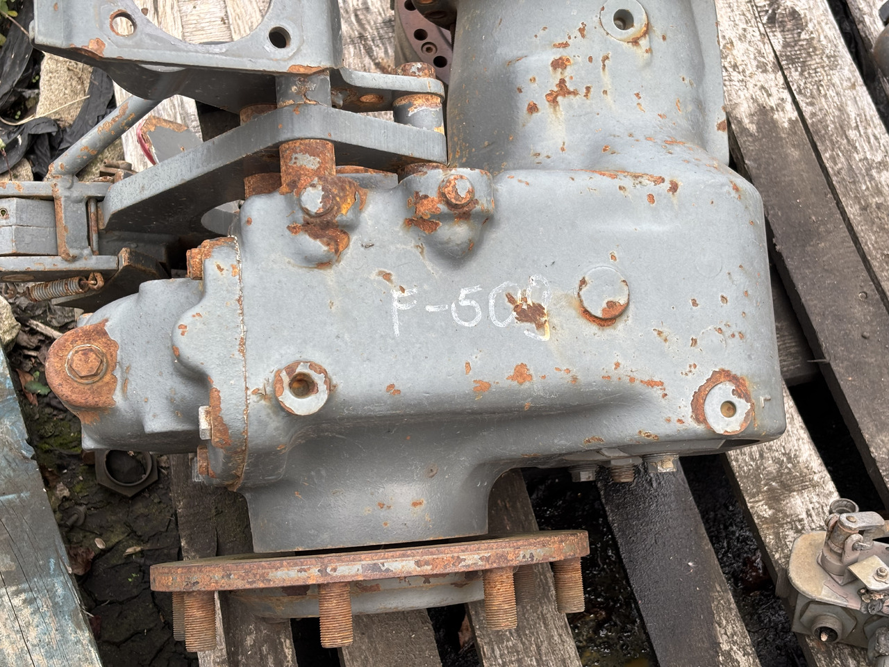 Fendt 509 510 512 Zwolnica Kompletne 380114150010 199110150050 199110150012 198100150050 - Final drive for Agricultural machinery: picture 3 Fendt 509 510 512 Zwolnica Kompletne 380114150010 199110150050 199110150012 198100150050 - Final drive for Agricultural machinery: picture 3