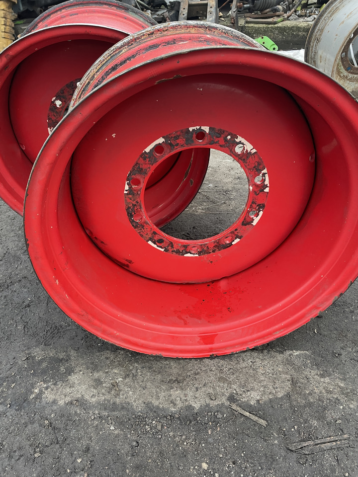 Fendt 800 - koło felga - Rim for Agricultural machinery: picture 1 Fendt 800 - koło felga - Rim for Agricultural machinery: picture 1