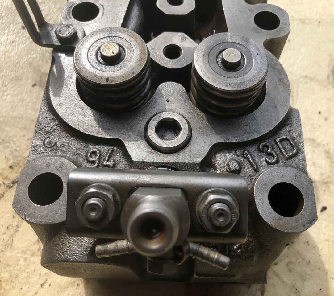 Fendt-głowica/Fendt 509 - Cylinder head for Agricultural machinery: picture 2 Fendt-głowica/Fendt 509 - Cylinder head for Agricultural machinery: picture 2