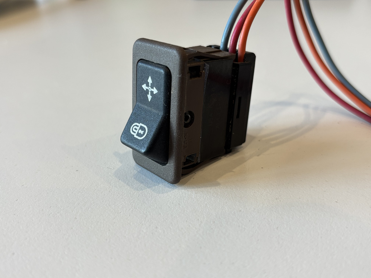 John Deere 6020 6120 6510 6820 7420 8230 Przełącznik kołyskowy AL113865 - Steering column switch for Agricultural machinery: picture 2 John Deere 6020 6120 6510 6820 7420 8230 Przełącznik kołyskowy AL113865 - Steering column switch for Agricultural machinery: picture 2