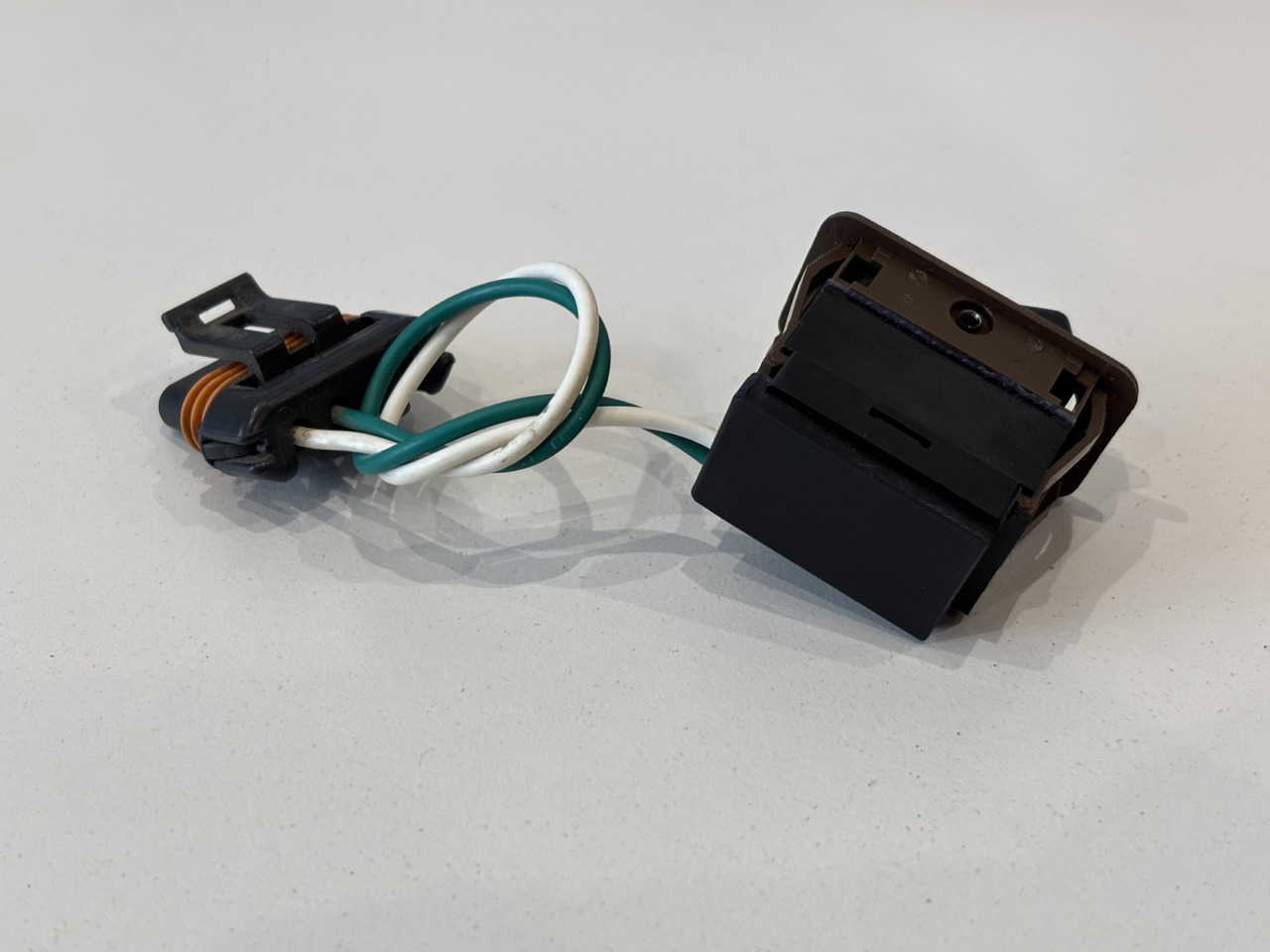 John Deere 6110 6210 Przełącznik Przycisk Włącznik AL151415 - Electrical system for Agricultural machinery: picture 2 John Deere 6110 6210 Przełącznik Przycisk Włącznik AL151415 - Electrical system for Agricultural machinery: picture 2